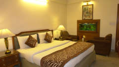 Hotel Gwalior Regency Gwalior Bus Stand Hotel Deluxe Rooms 3